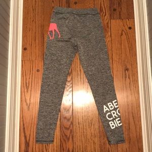 Abercrombie and Fitch yoga pants